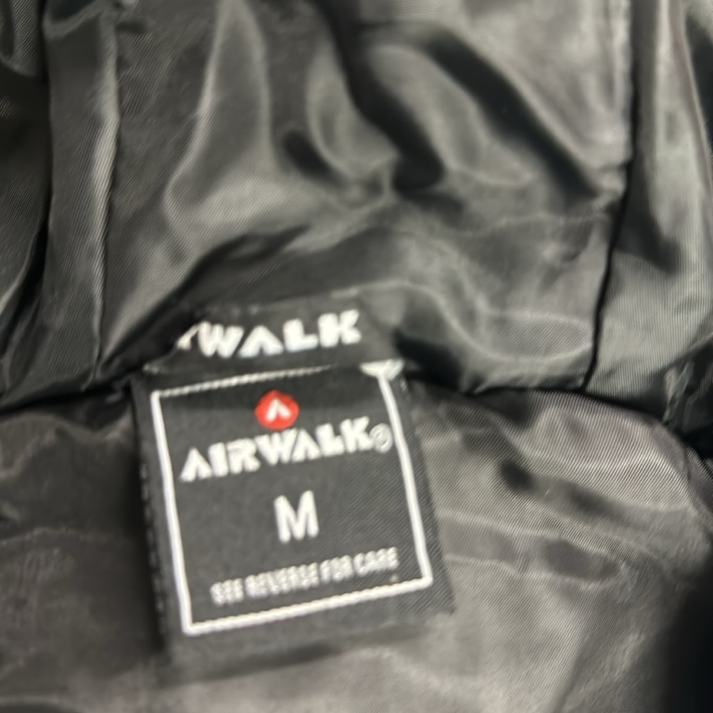 EUC Airwalk Jacket Unisex puffer with hood.‎ Size M - Picture 15 of 16
